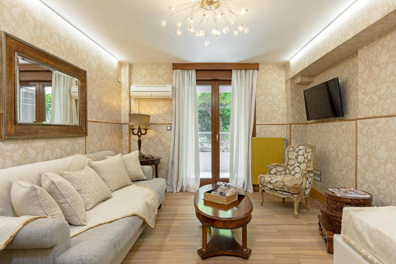 Vouliagmeni'S Elegance By Acropolis Suites Athen Exterior foto